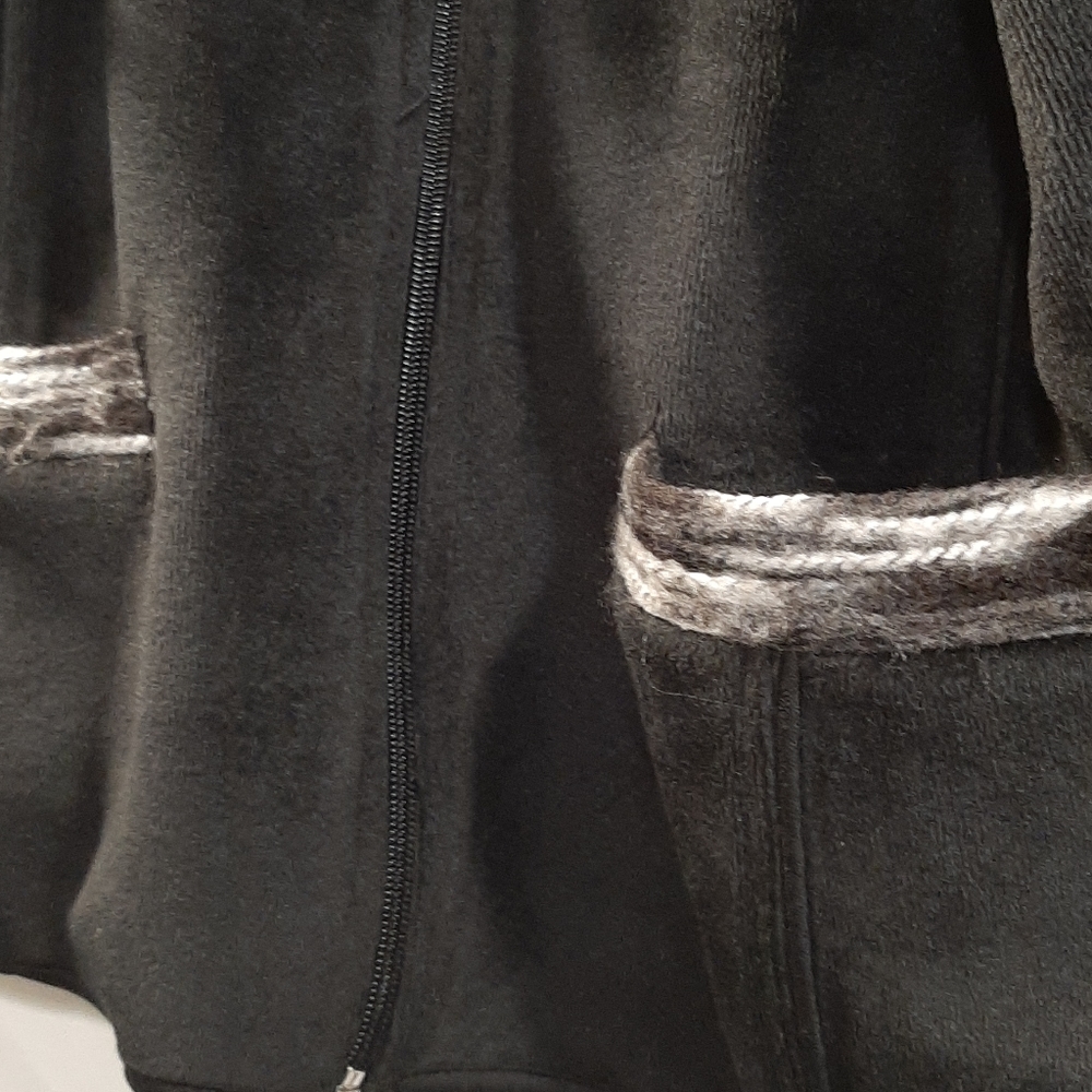 Jacket - Picture 6 of 6